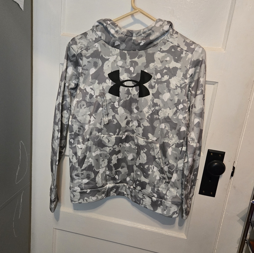 Youth Under Armour Black and Gray Patterned Hoodie